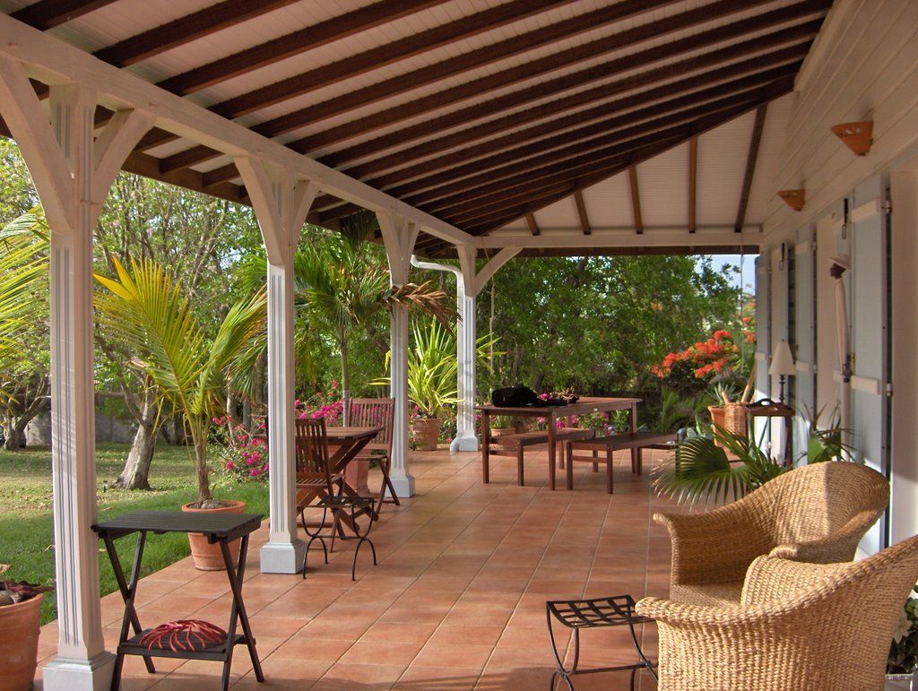 veranda bois martinique