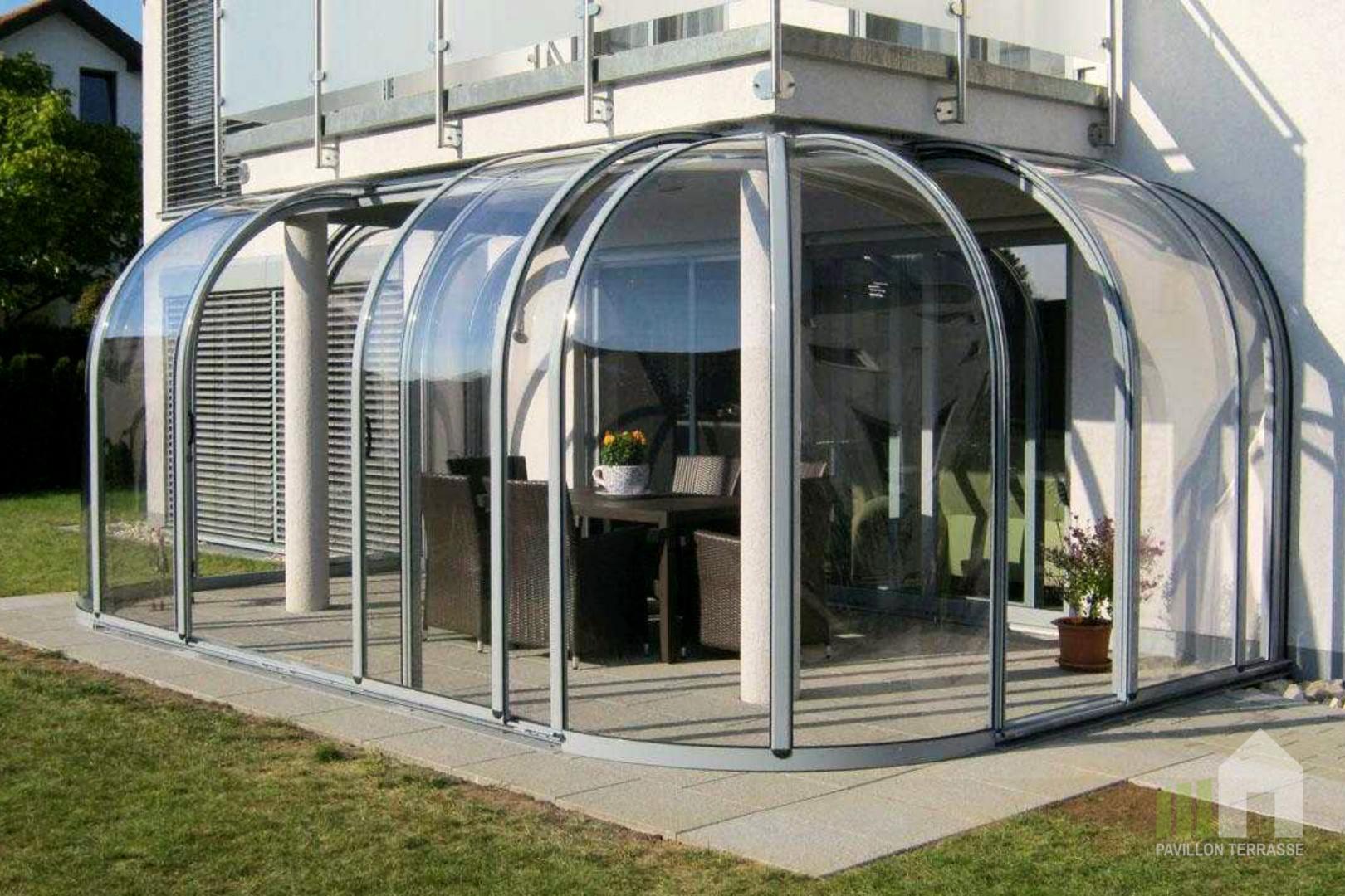 veranda sous balcon