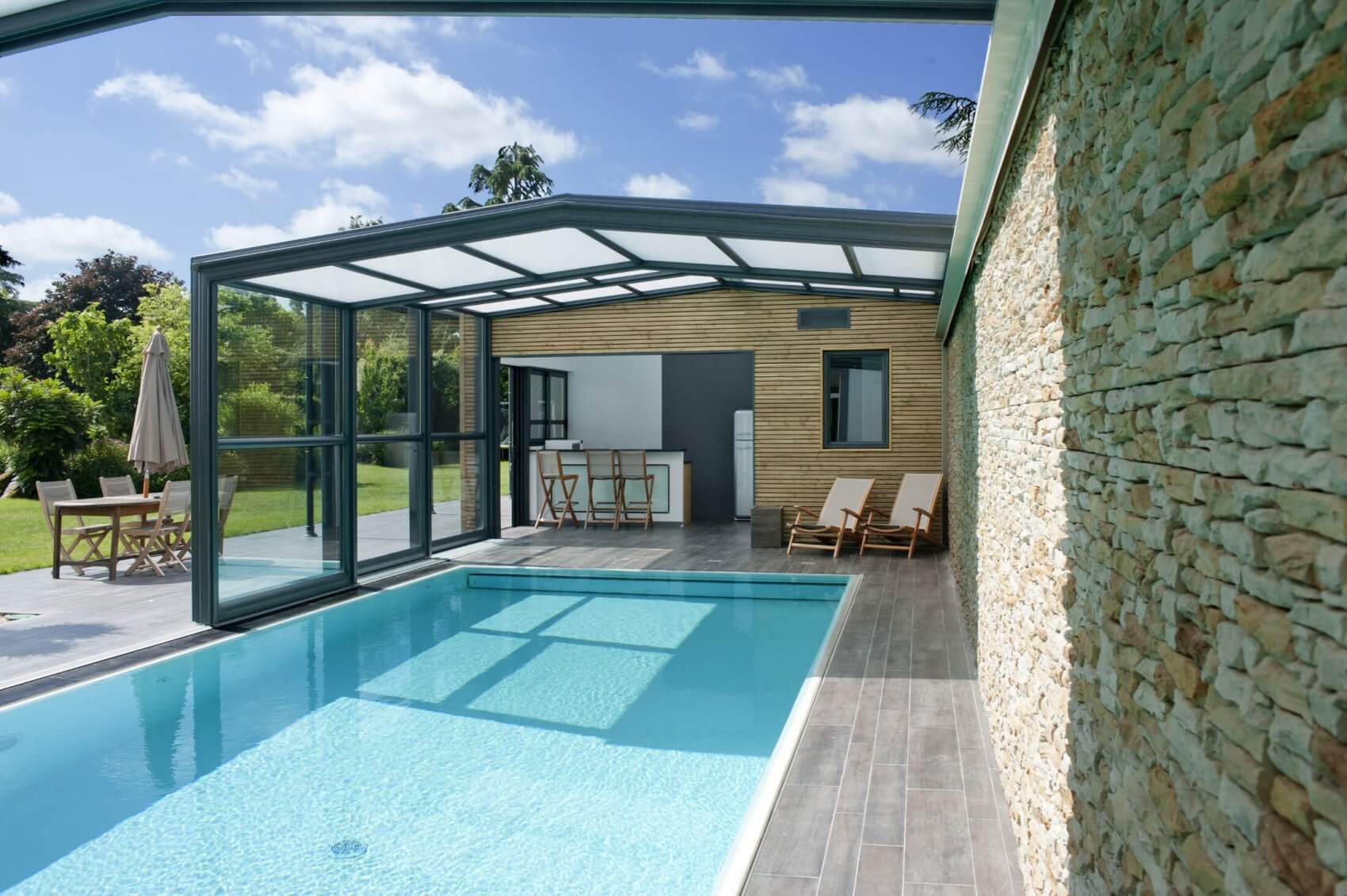 extension maison veranda piscine