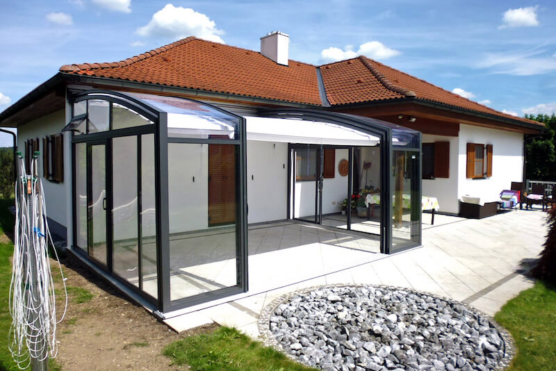veranda coulissante pour terrasse