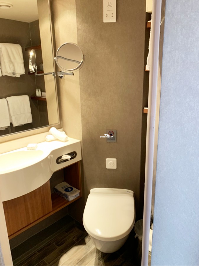 club deluxe veranda stateroom