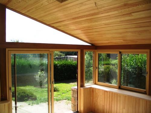 veranda interieur bois