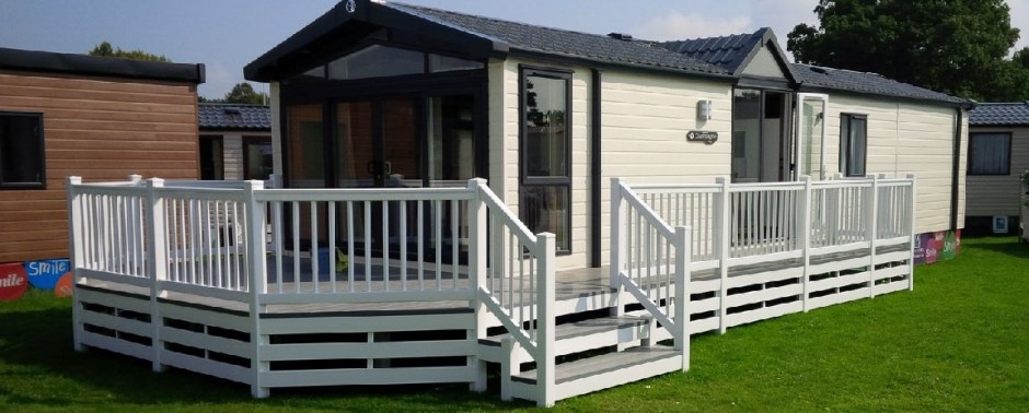 veranda caravan mobile home