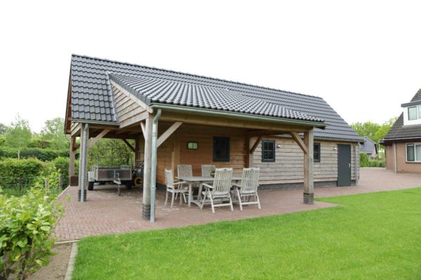 houten garage veranda