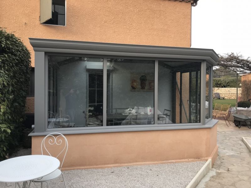 veranda alu sur muret