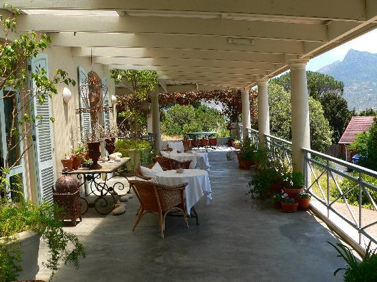 the veranda in english