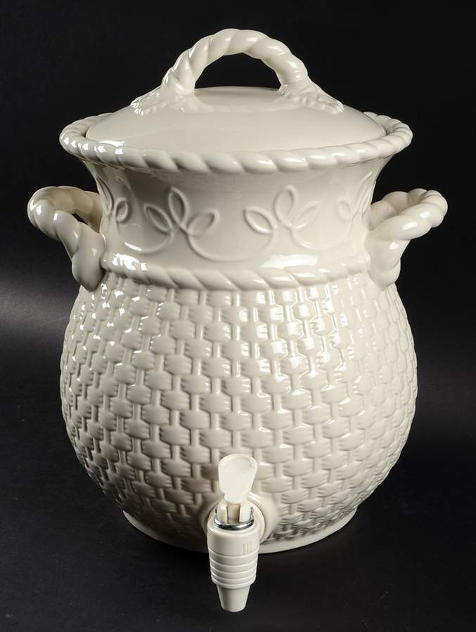 veranda home beverage server