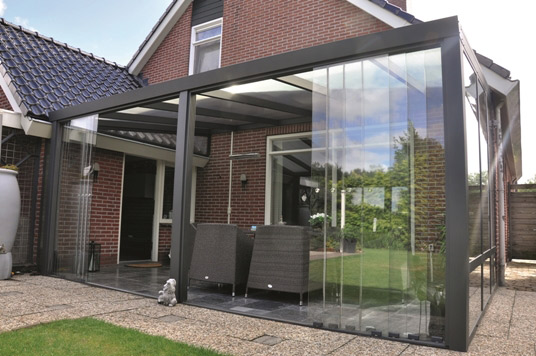 veranda fermÃ©e en verre