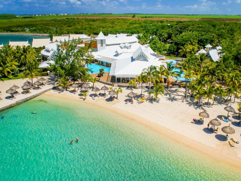 veranda pointe aux biches hotel & spa (4 star)