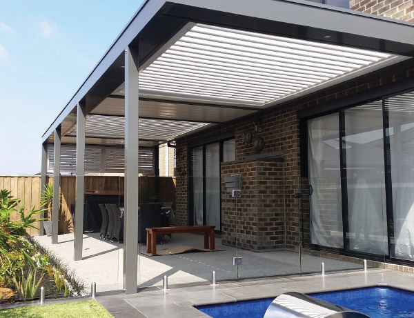 retractable verandah roof