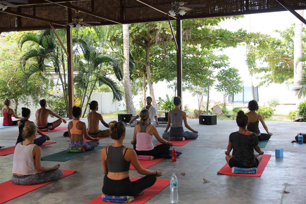 veranda yoga koh phangan