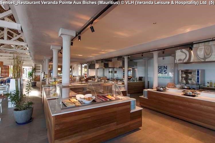 veranda pointe aux biches family room