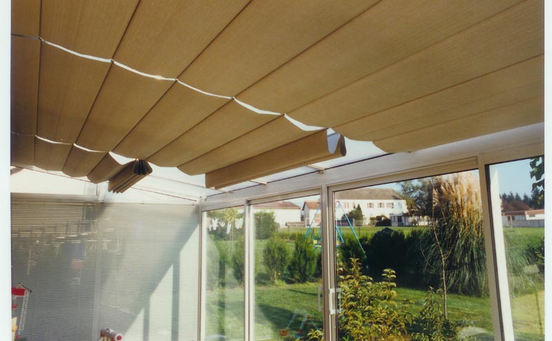 veranda avec store interieur