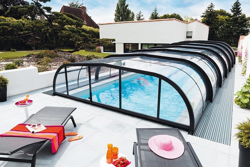 prix abri piscine veranda rideau