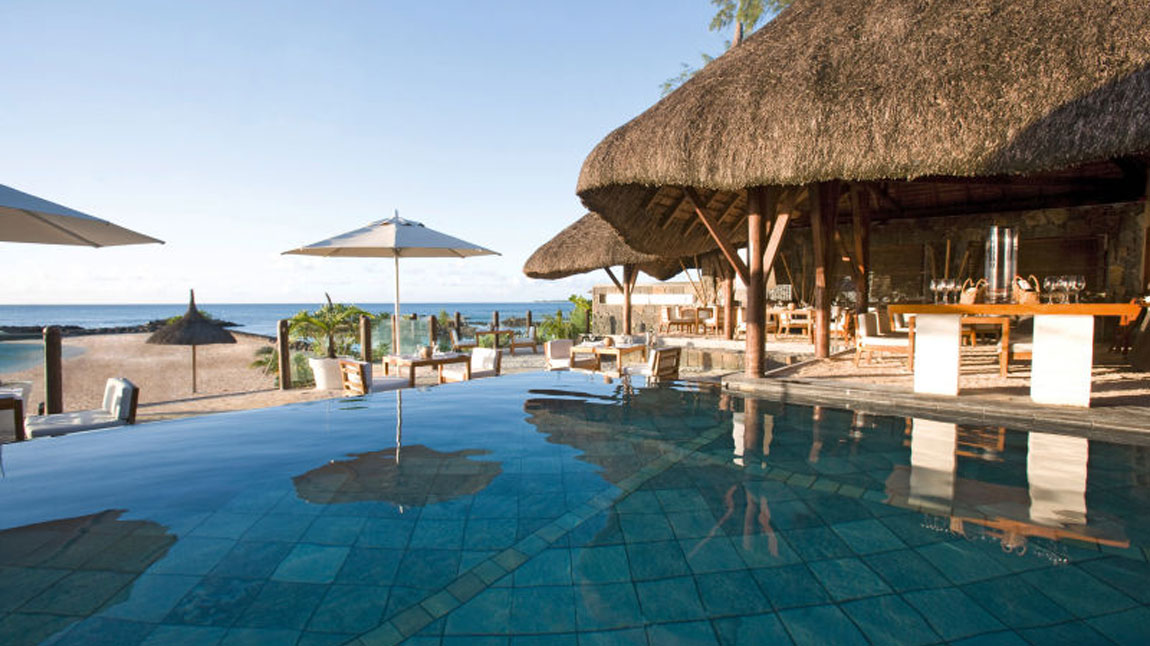 veranda pointe aux biches booking