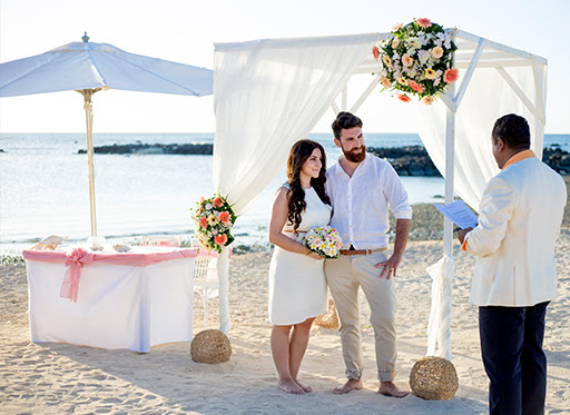 veranda pointe aux biches wedding