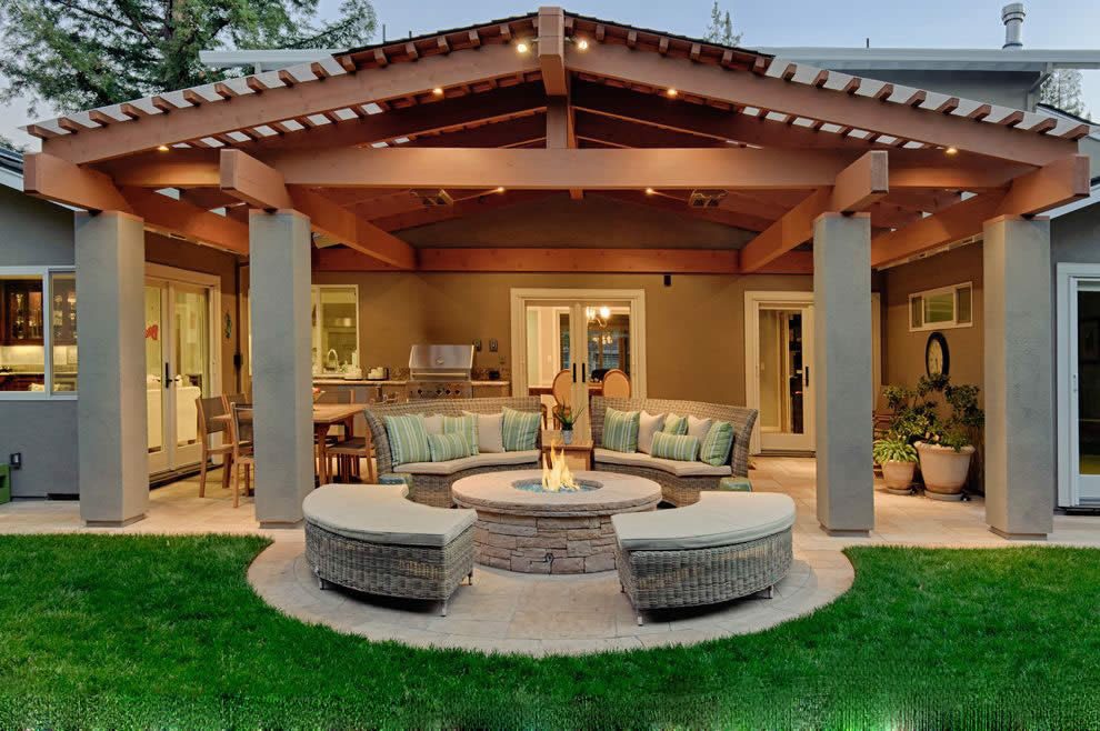 veranda pergola difference