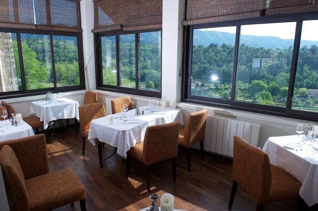 restaurant la veranda menerbes