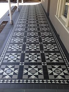 veranda centre tile