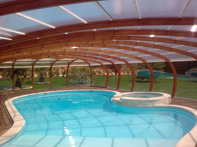 veranda piscine bois