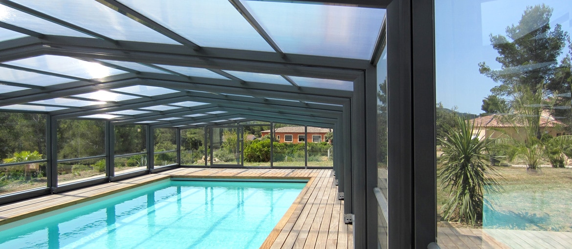 veranda piscine haut de gamme