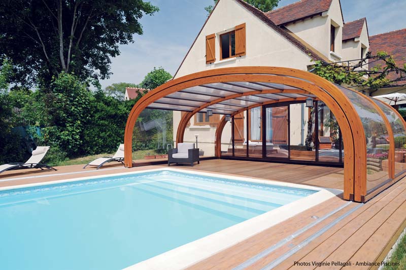 veranda piscine bois