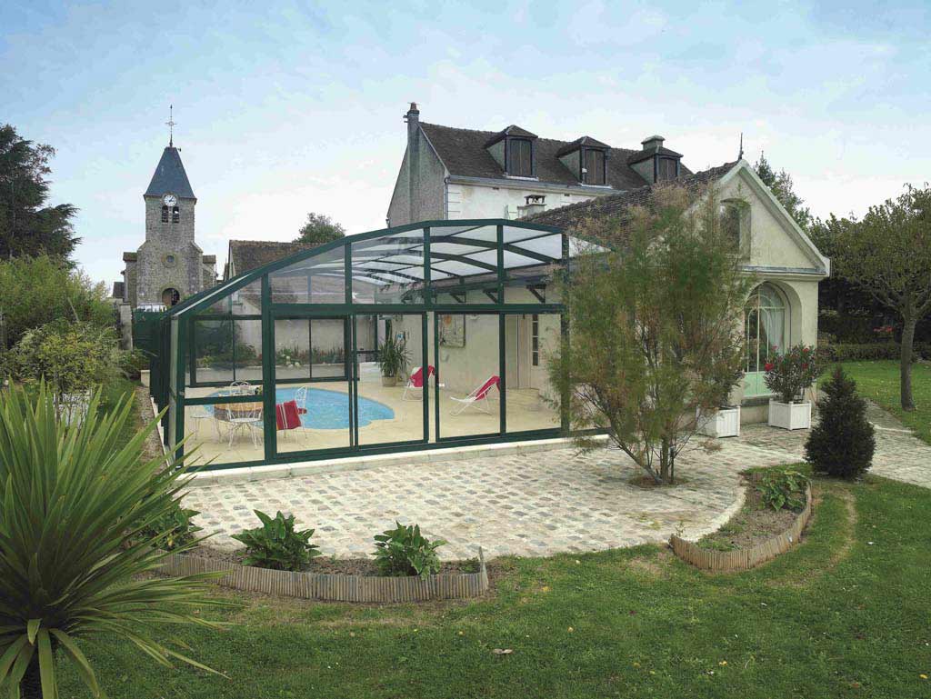 piscine desjoyaux veranda