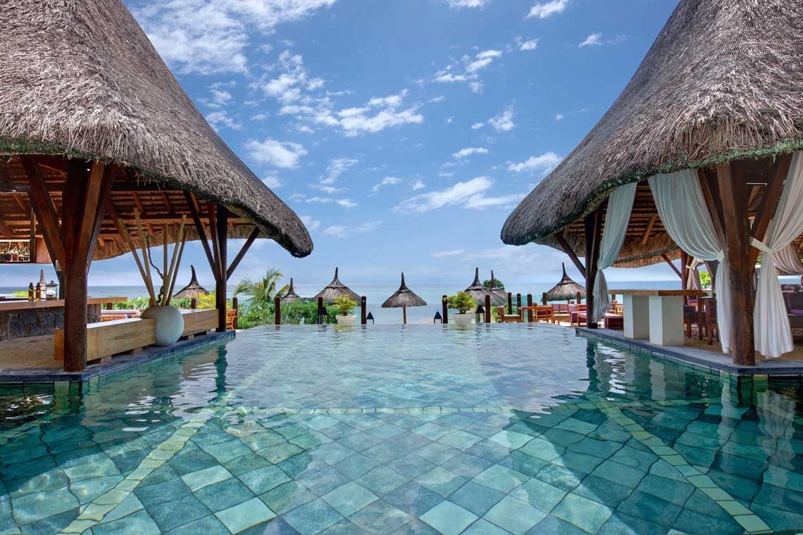 veranda pointe aux biches barefoot