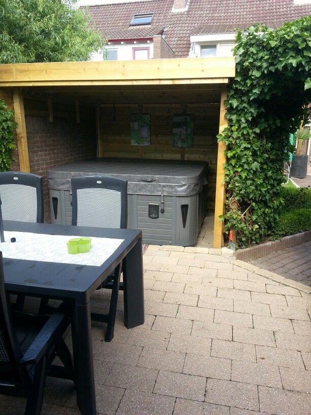 jacuzzi onder veranda