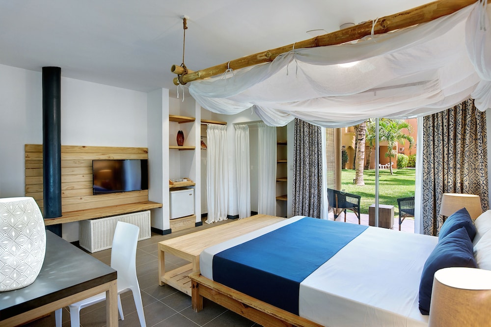 veranda pointe aux biches resort reviews