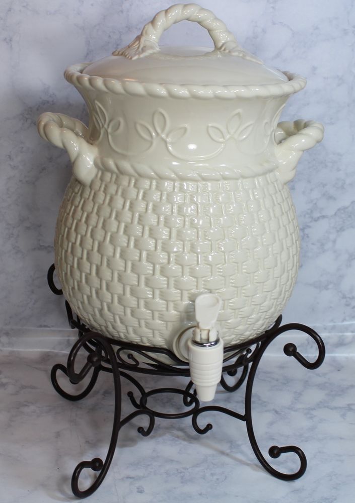 veranda home beverage server