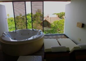 veranda jacuzzi seaview pantip