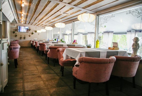 veranda lounge cafe