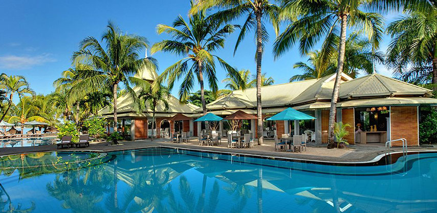 veranda bungalow village grand baie