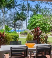 veranda hotel port douglas