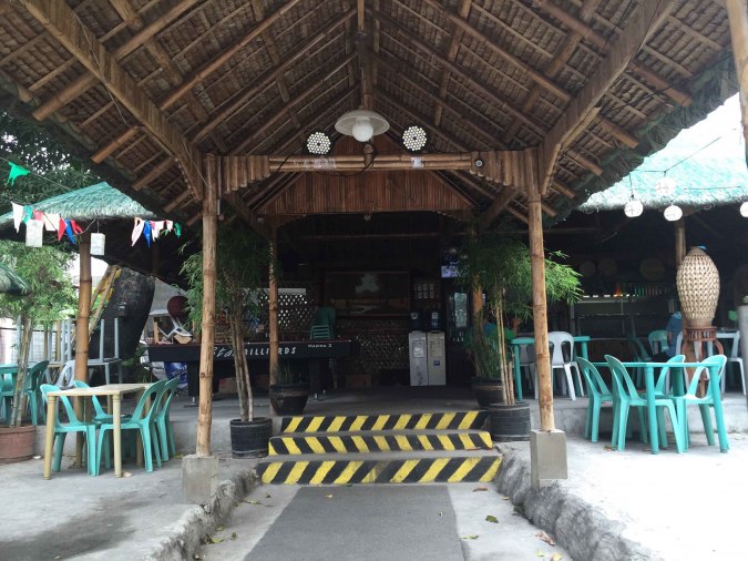 veranda grill bar