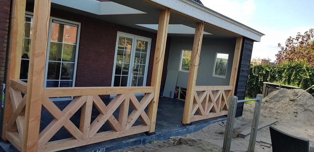 veranda en bois 974