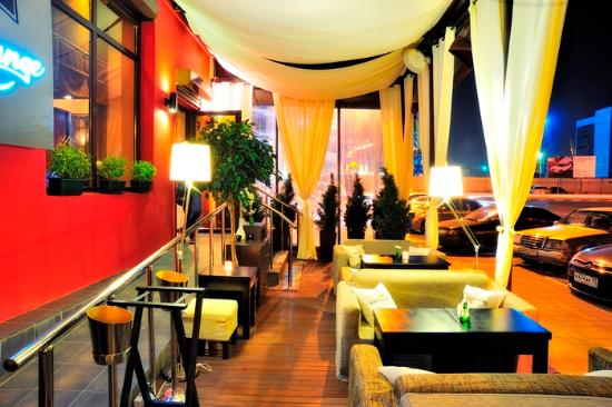 veranda lounge cafe