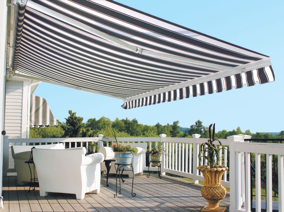 retractable verandah blinds