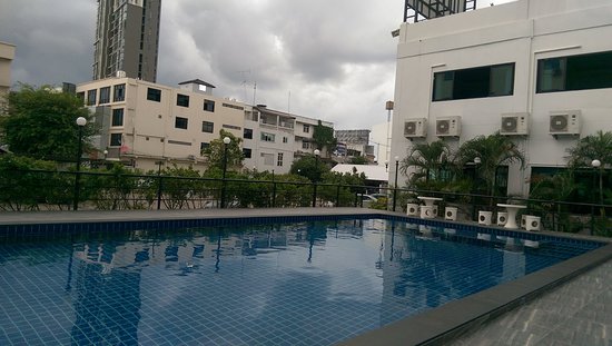 veranda chada hotel