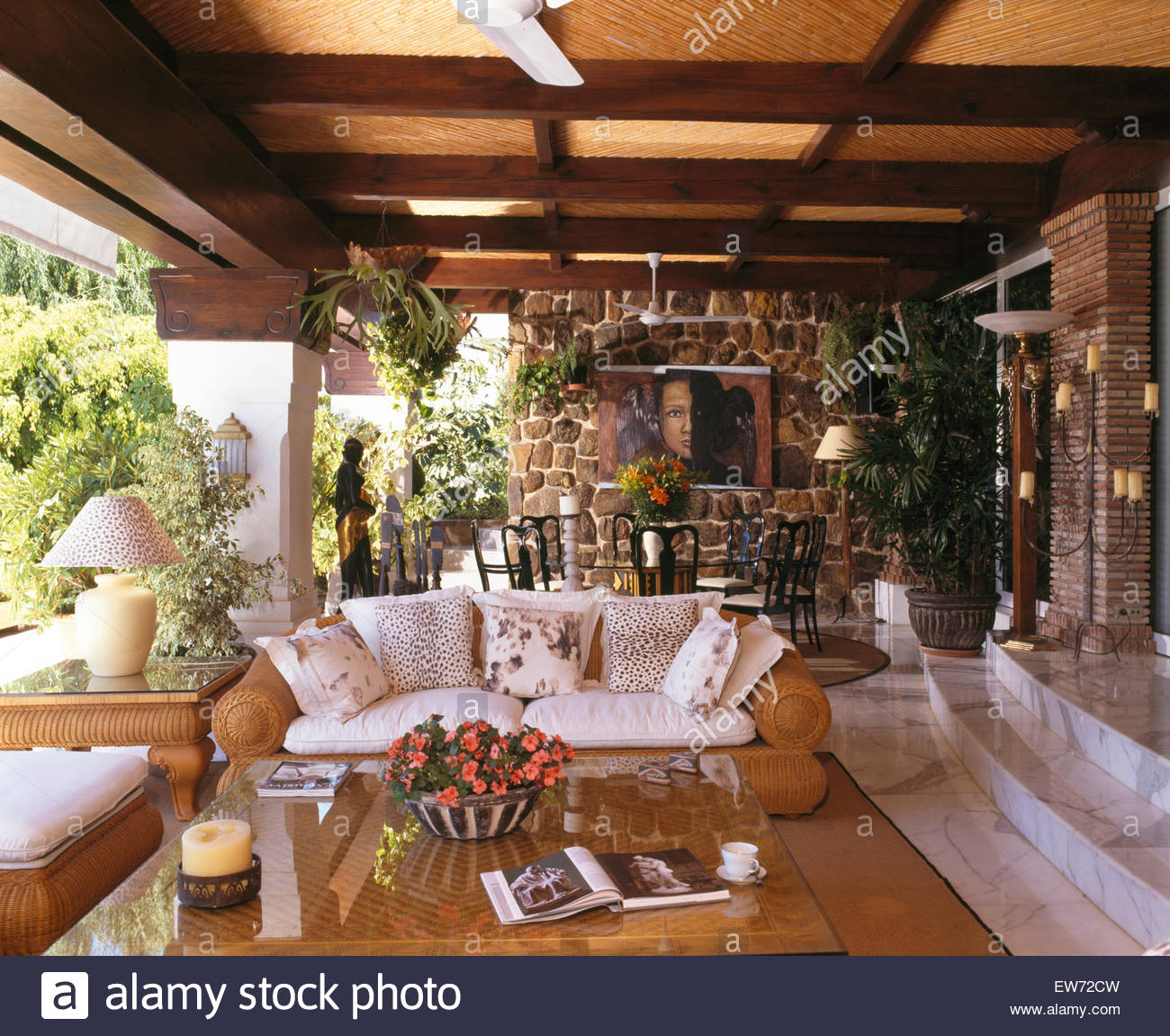 veranda traduction english