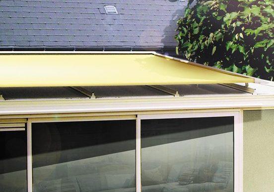 store veranda exterieur electrique