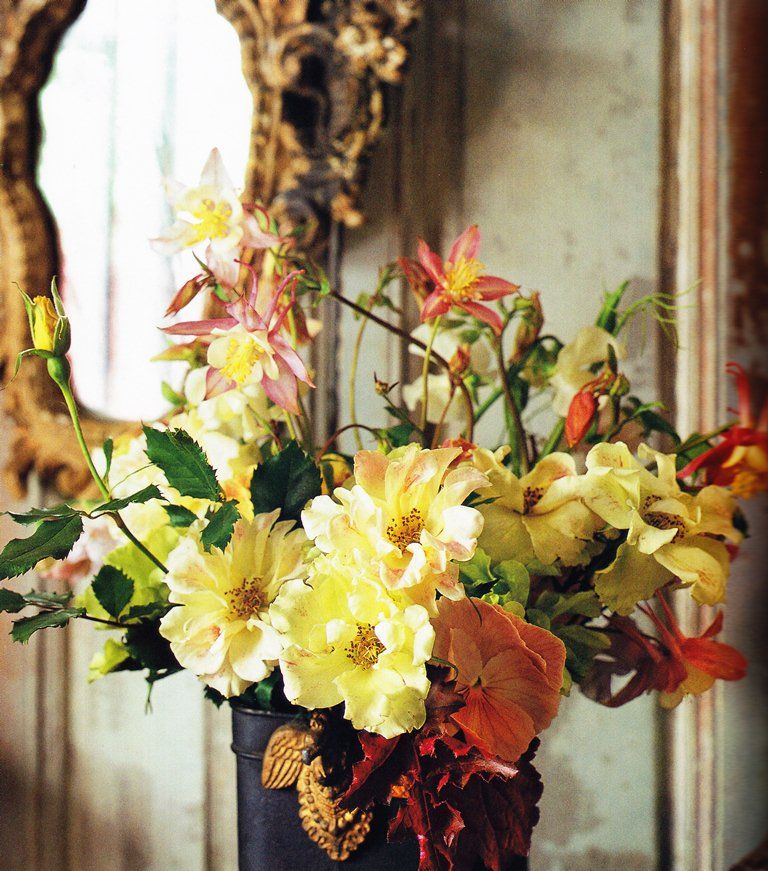 veranda magazine flowers