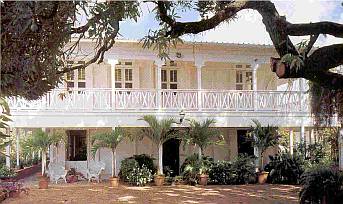 vÃ©randa maison crÃ©ole