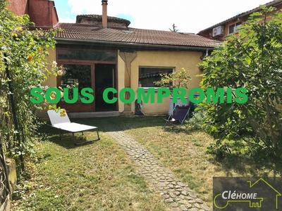 veranda a fleurieux sur l'arbresle
