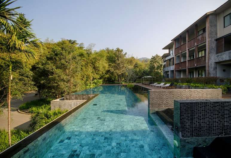 veranda chiangmai the high resort booking com