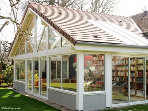 veranda en pignon de maison
