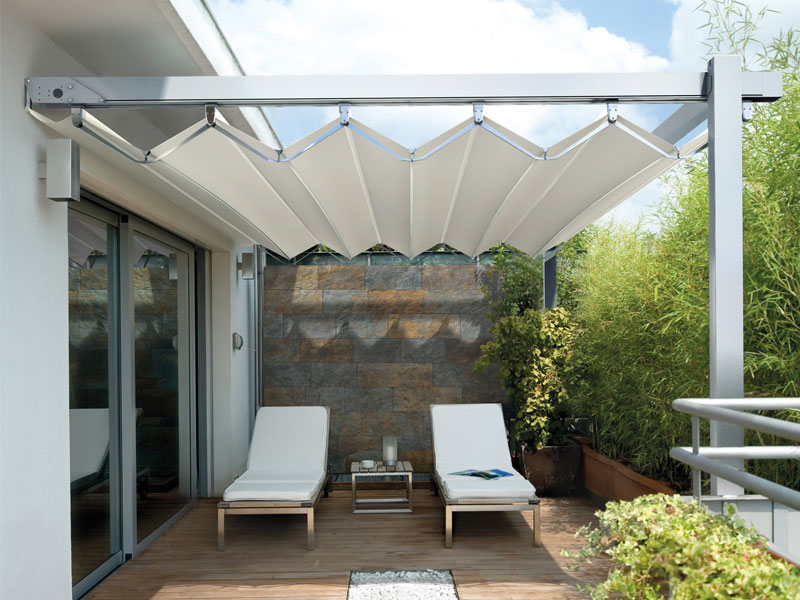 retractable verandah roof uk