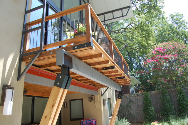 metal verandah supports