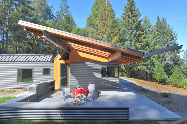 cantilevered verandah design